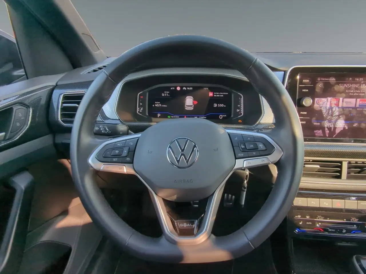 Volkswagen T-Cross 1.0 TSI DSG GOAL LED NAVI CLIMATRONIC — Galería del vehículo 12