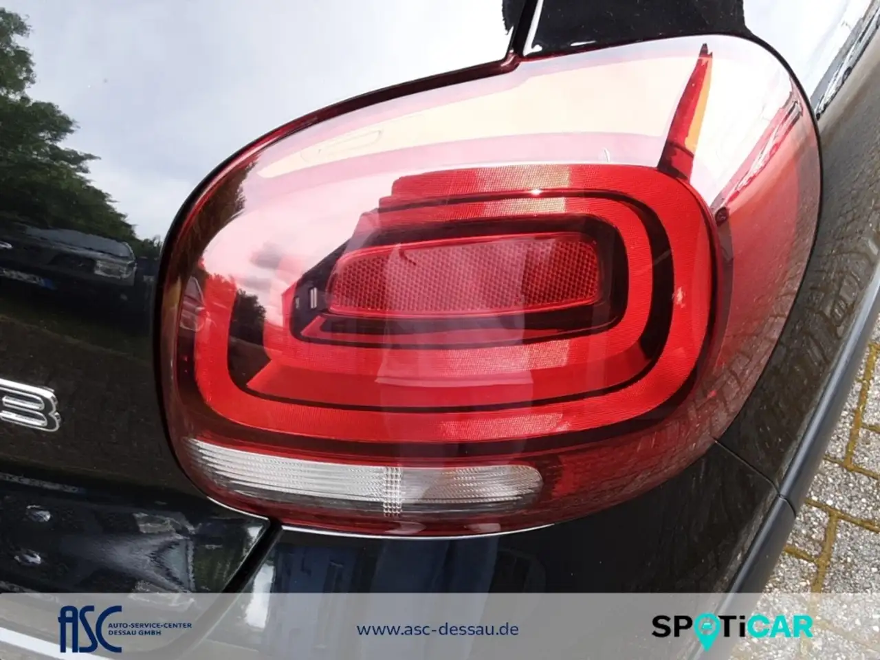 Citroen C3 1.2 PT EAT6,Navi ,EPH, Kamera,Allw.,DAB, CarPlay — Galería del vehículo 17