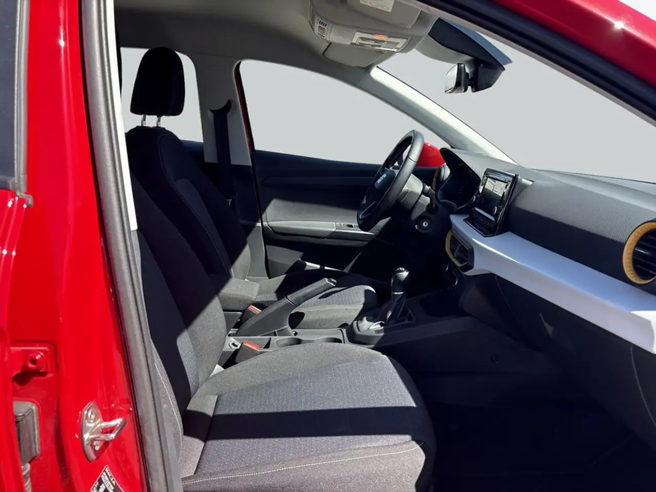 SEAT Ibiza S&S Style 1.0 TSI 5-Gang GJR TEMPOMAT KLIMA — Galería del vehículo 13
