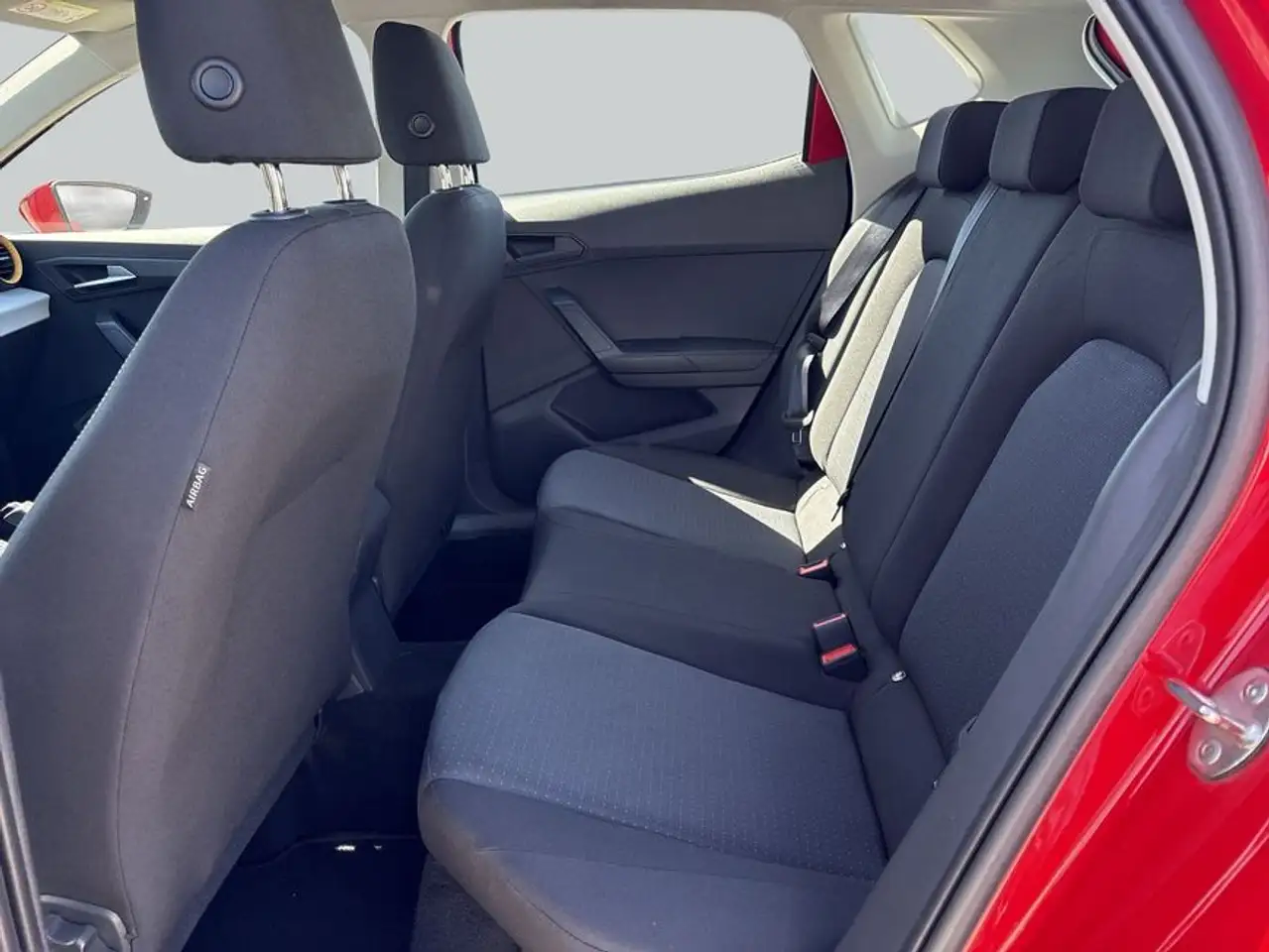 SEAT Ibiza S&S Style 1.0 TSI 5-Gang GJR TEMPOMAT KLIMA — Galería del vehículo 12