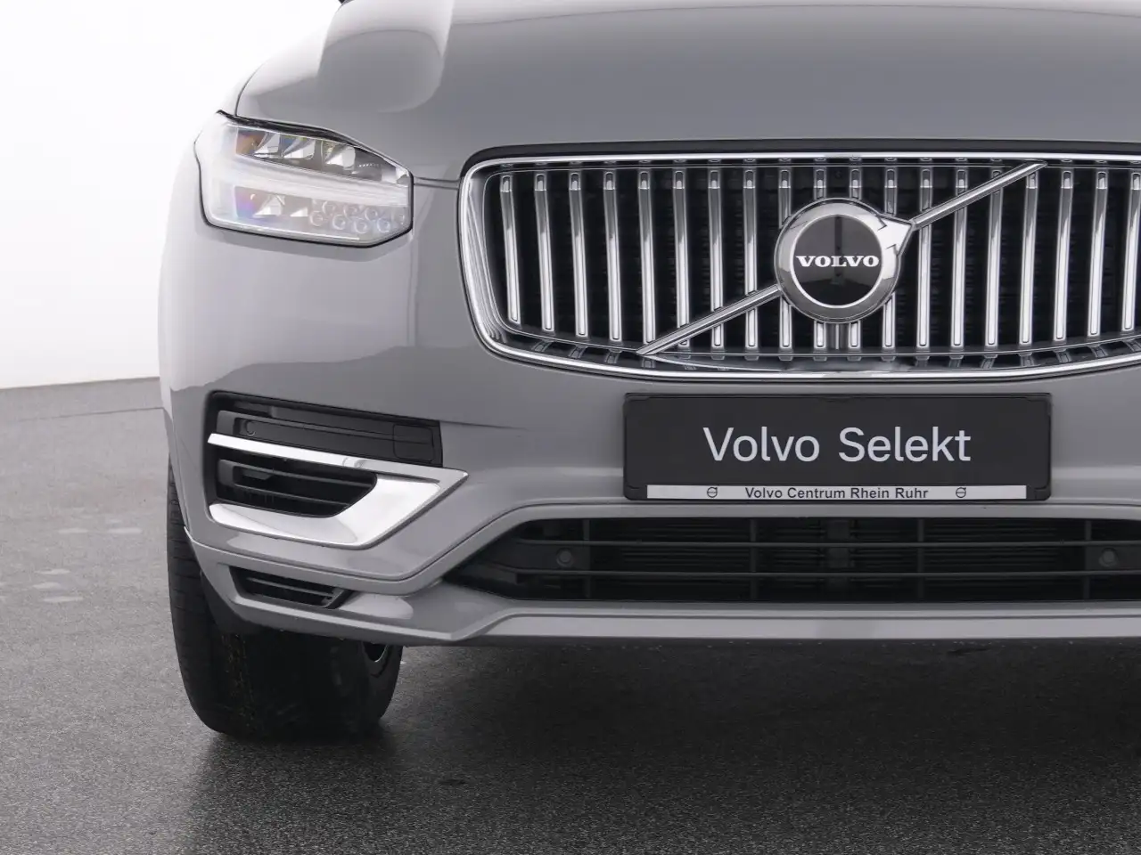 Volvo XC90 T8 Recharge Core+FAP+LM20+WINTERPAK+NAVI — Galería del vehículo 18