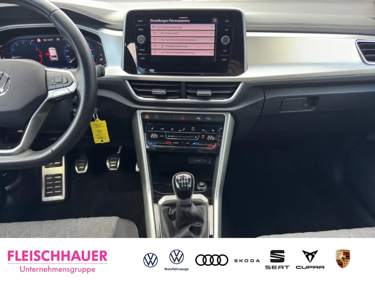 Volkswagen T-Roc Move 1.5 TSI LED+ACC+NAVI+RFK+SHZ+DAB+CARPLAY — Galería del vehículo 14