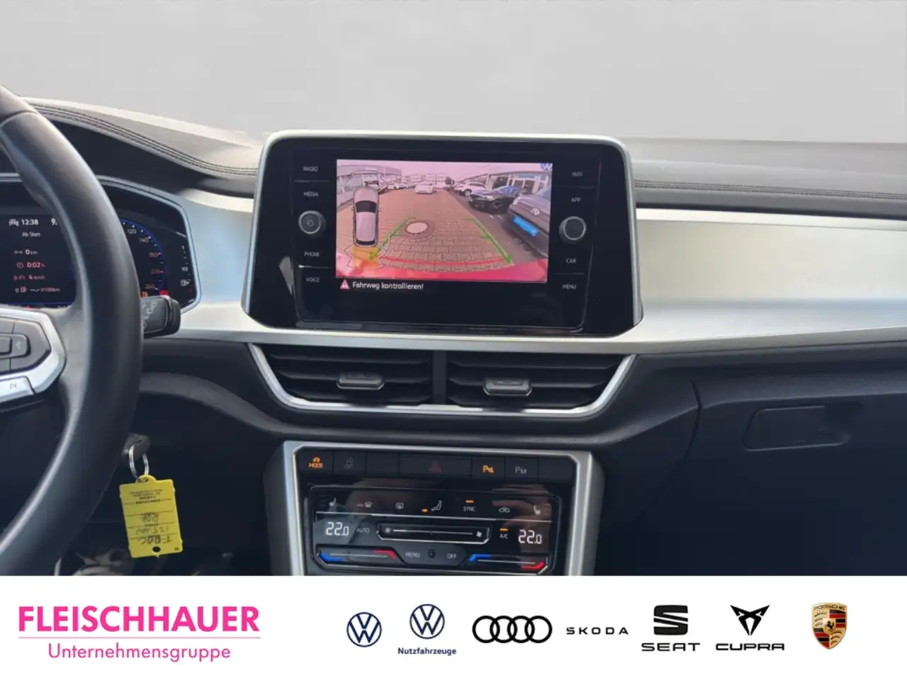 Volkswagen T-Roc Move 1.5 TSI LED+ACC+NAVI+RFK+SHZ+DAB+CARPLAY — Galería del vehículo 15