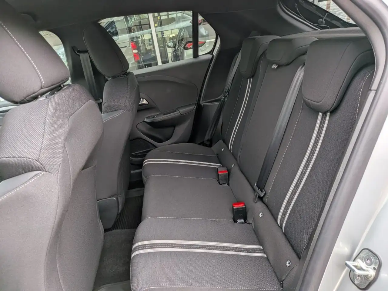 Opel Corsa 1.2 Direct Injection Turbo GS — Galerie du véhicule 16