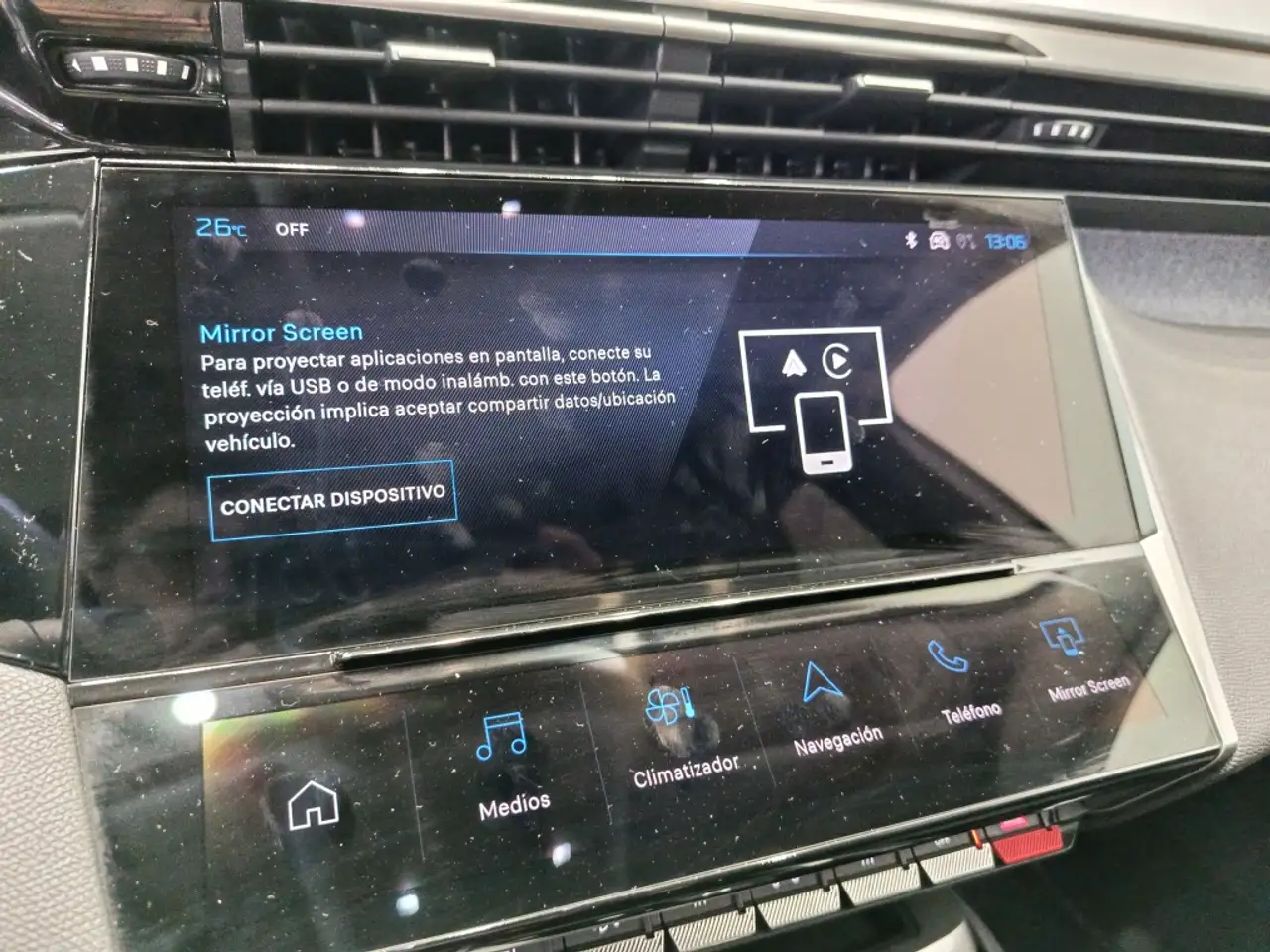 Peugeot 308 1.2 PureTech S&S Allure Pack 130 — Vehicle gallery 19