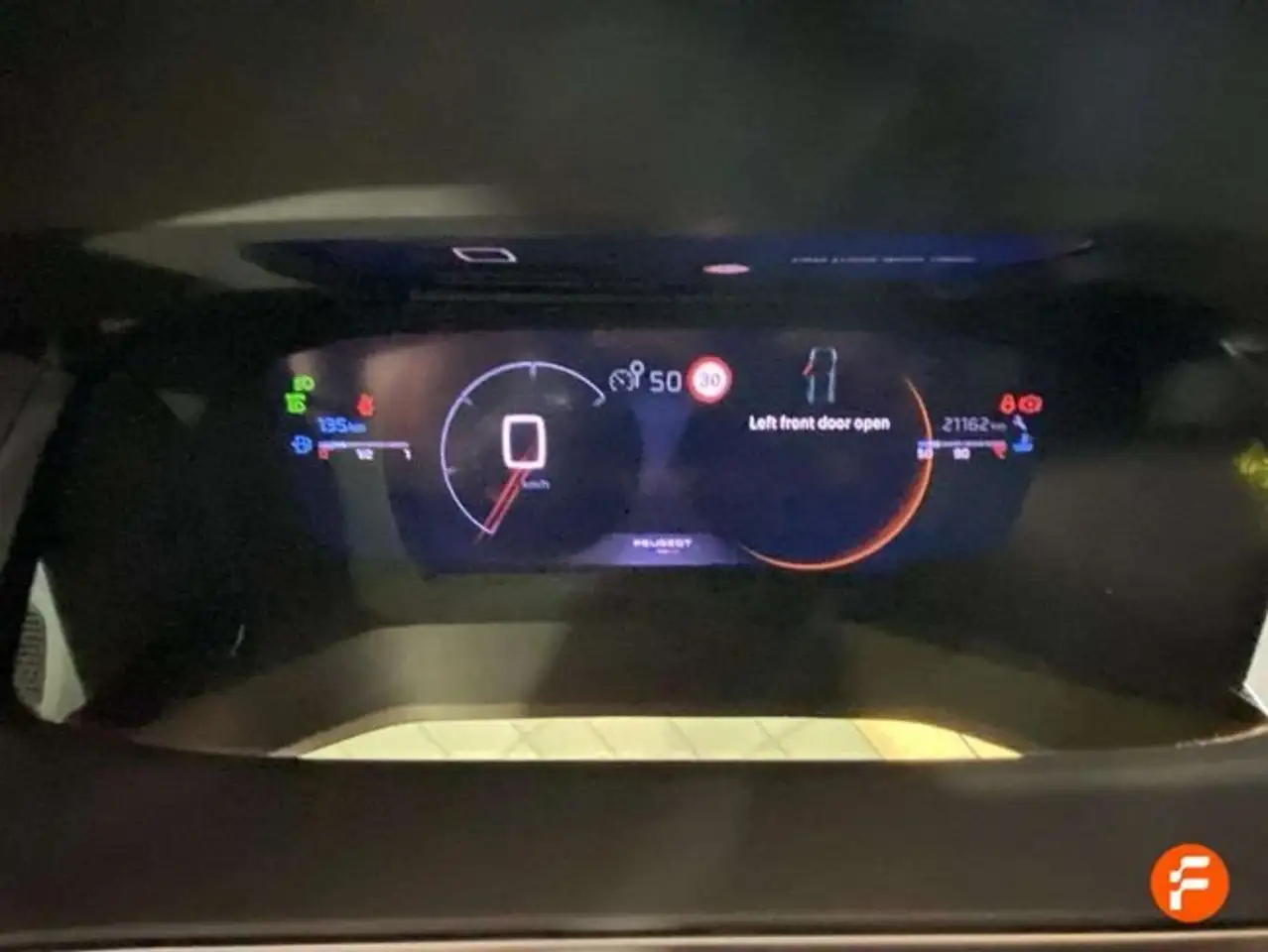 Peugeot 208 GT Puretech 100 — معرض صور السيارة 9