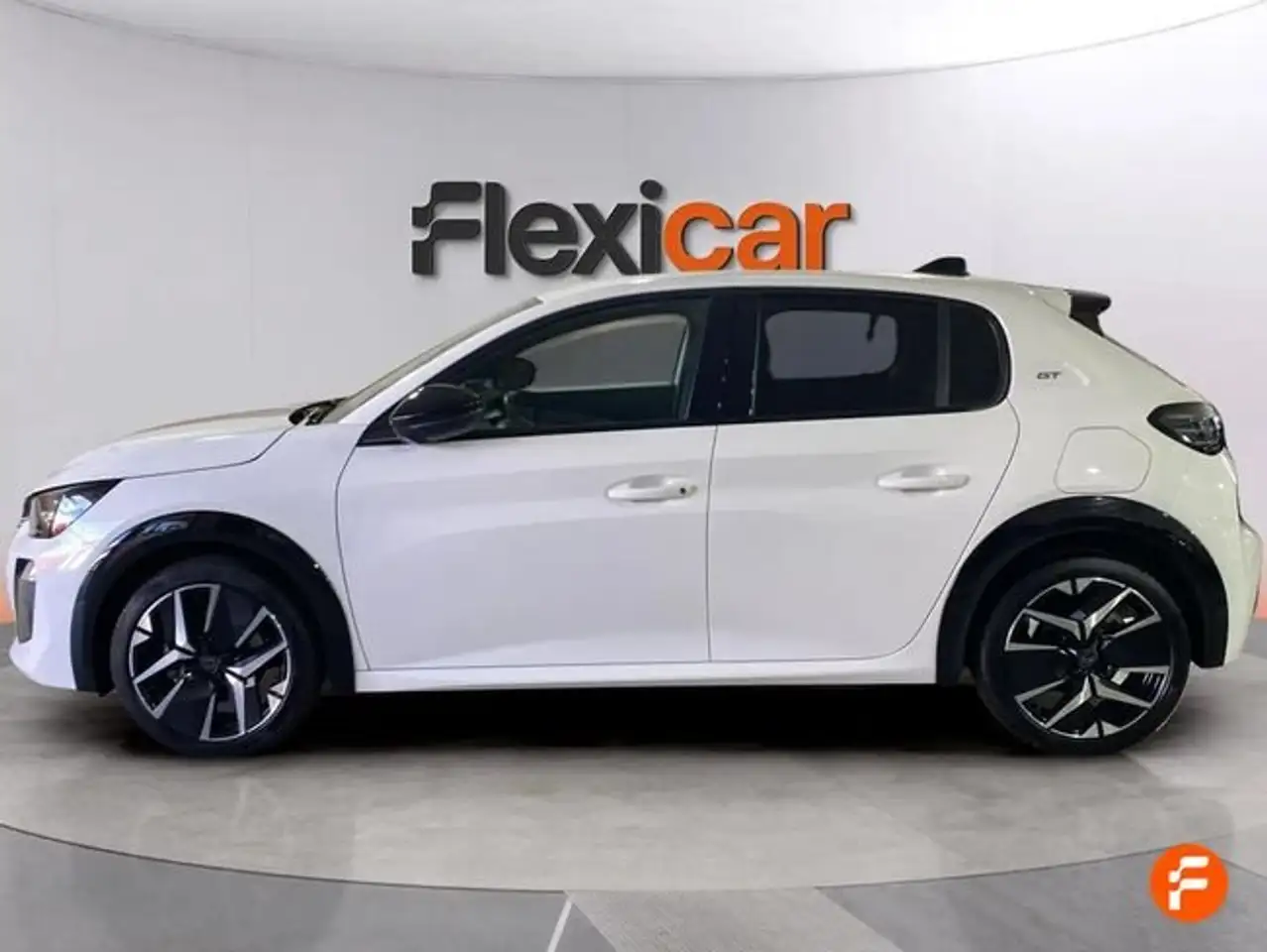 Peugeot 208 GT Puretech 100 — معرض صور السيارة 3