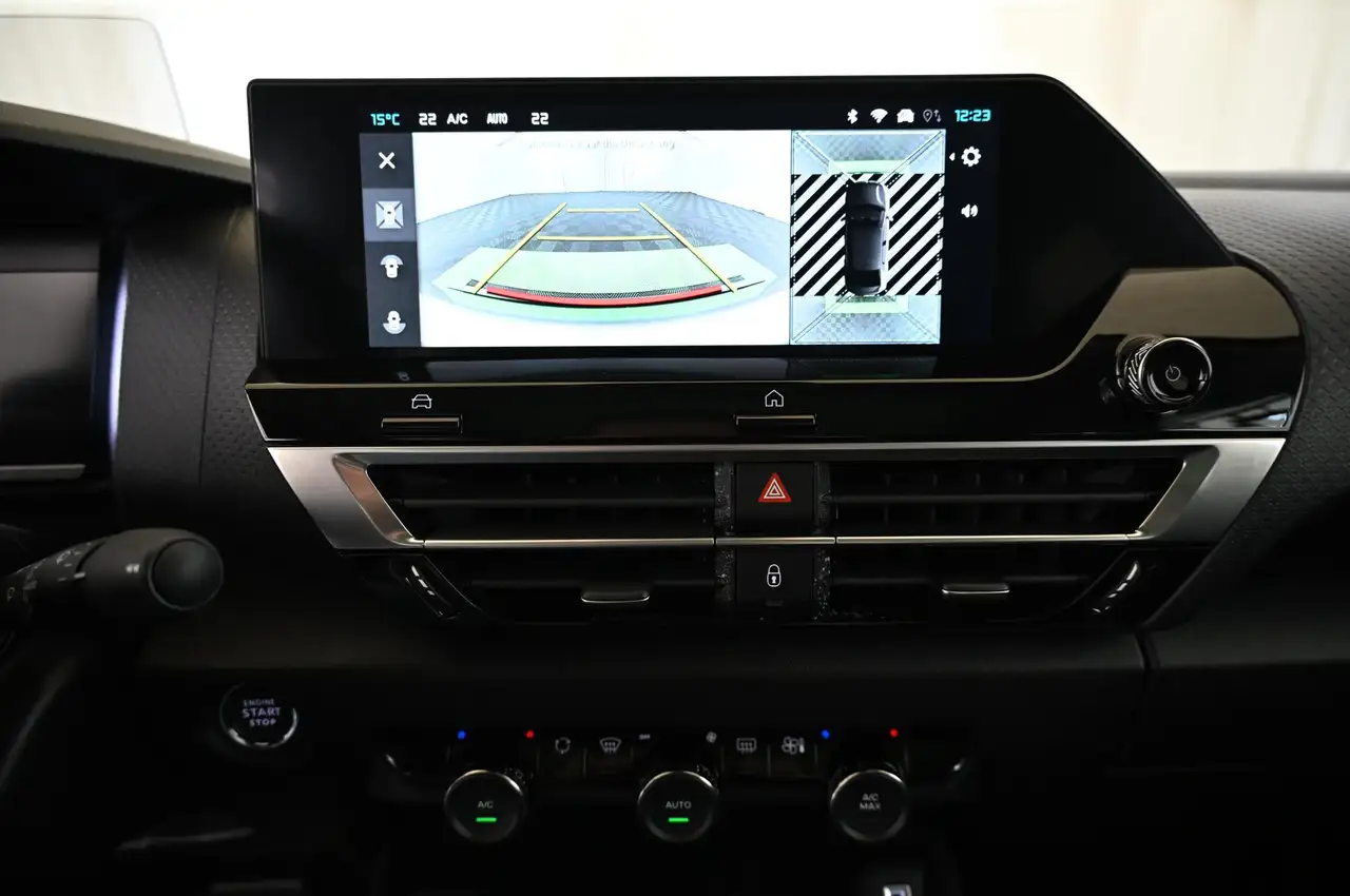 Citroen C4 X 1.2 PT EAT8 130 MAX LED/NAV/SOUND/PANO/H-UP/18 — معرض صور السيارة 15