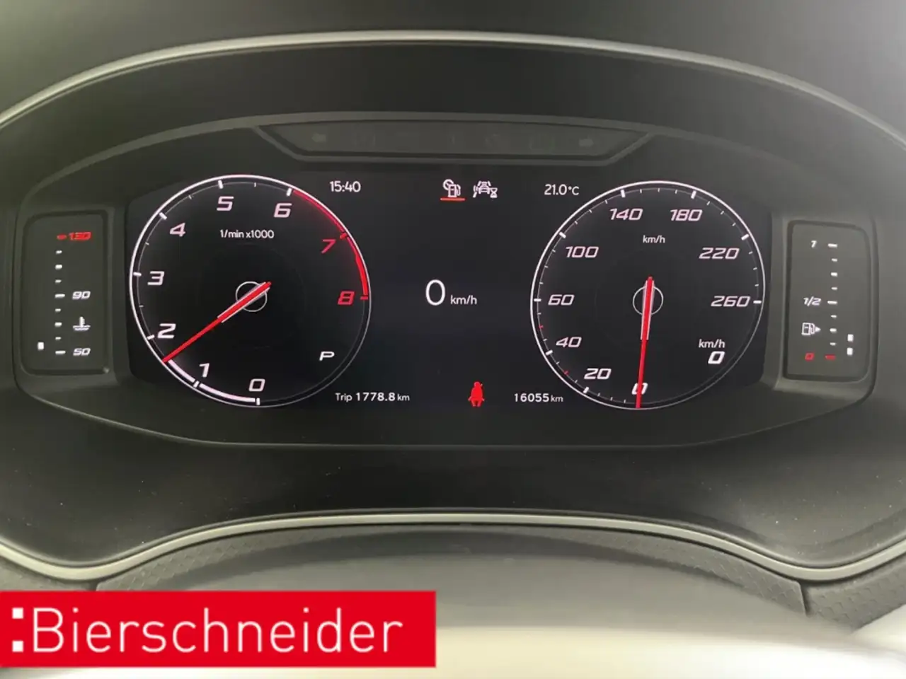 SEAT Ibiza 1.0 TSI DSG FR NAVI DAB PDC SHZ 18 — Galerie du véhicule 17