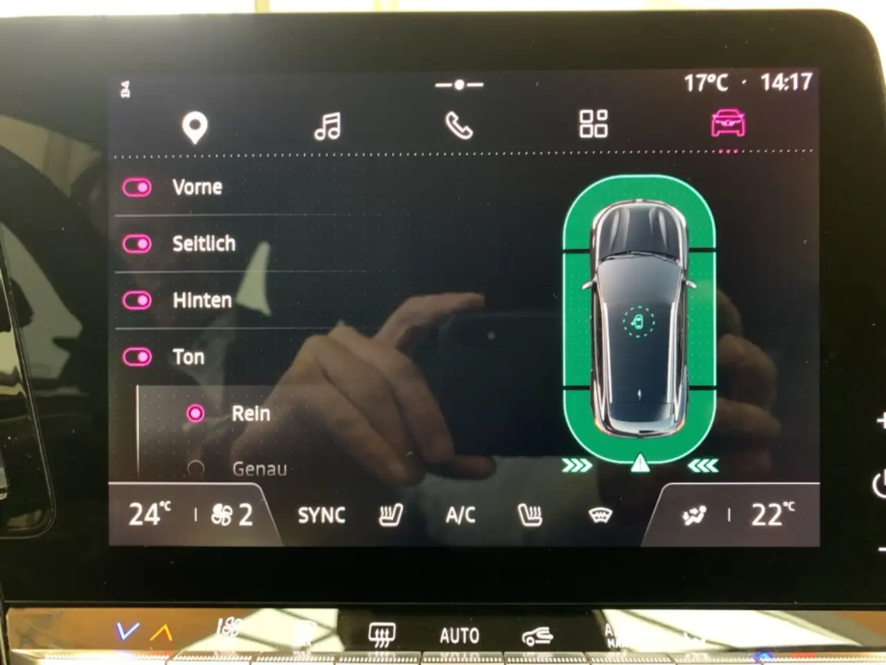 Renault Austral 1.3 TCE 160 EVOLUTION Evolution LED+SHZ+KAMERA+DAB — Galería del vehículo 32