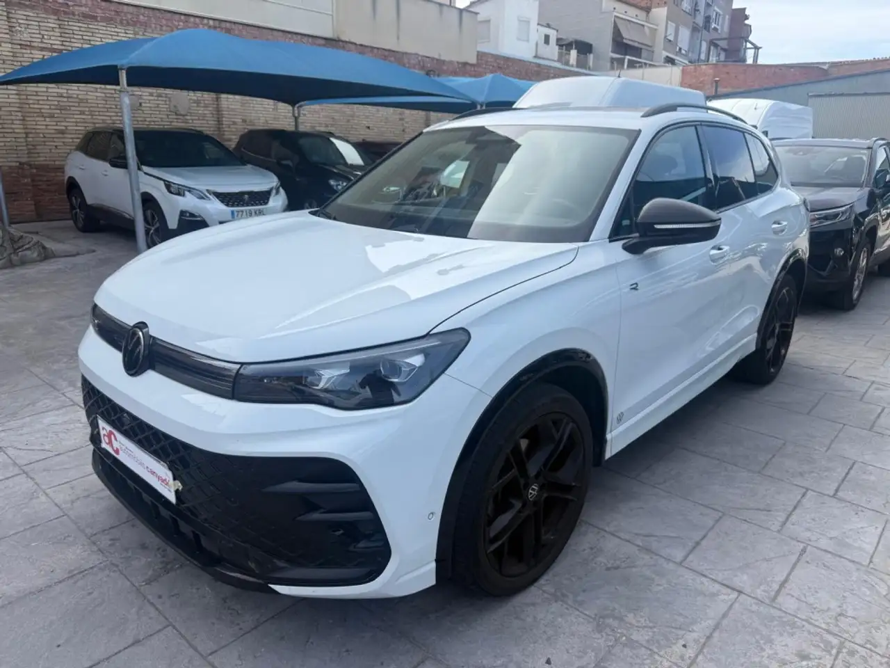 Volkswagen Tiguan 1.5 eTSI R-Line DSG 110kW — Manresa, Barcelona