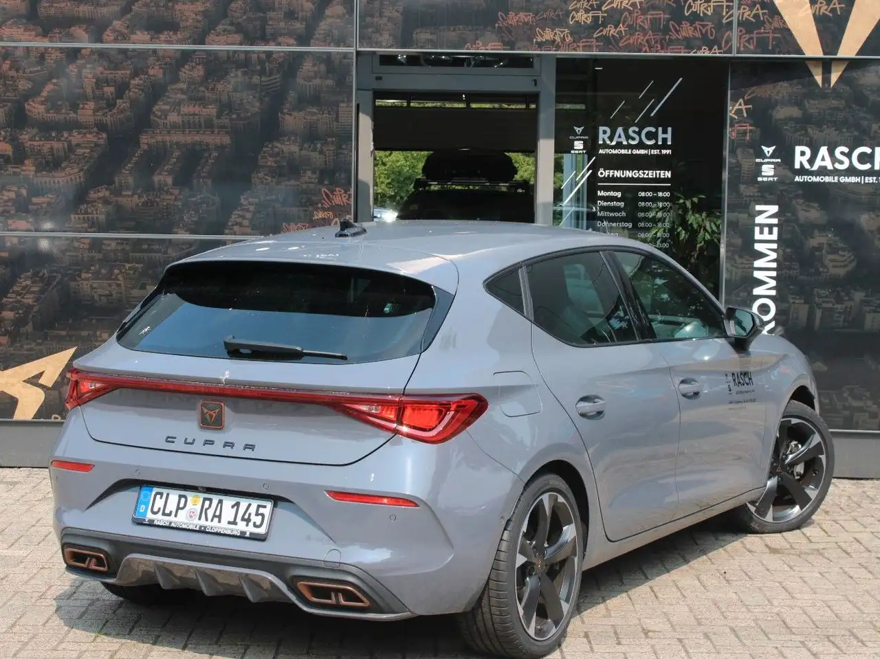 CUPRA Leon 1.4 e-Hybrid DSG+RFK+TOTW.+ACC+DCC+NAVI+SHZ — معرض صور السيارة 3