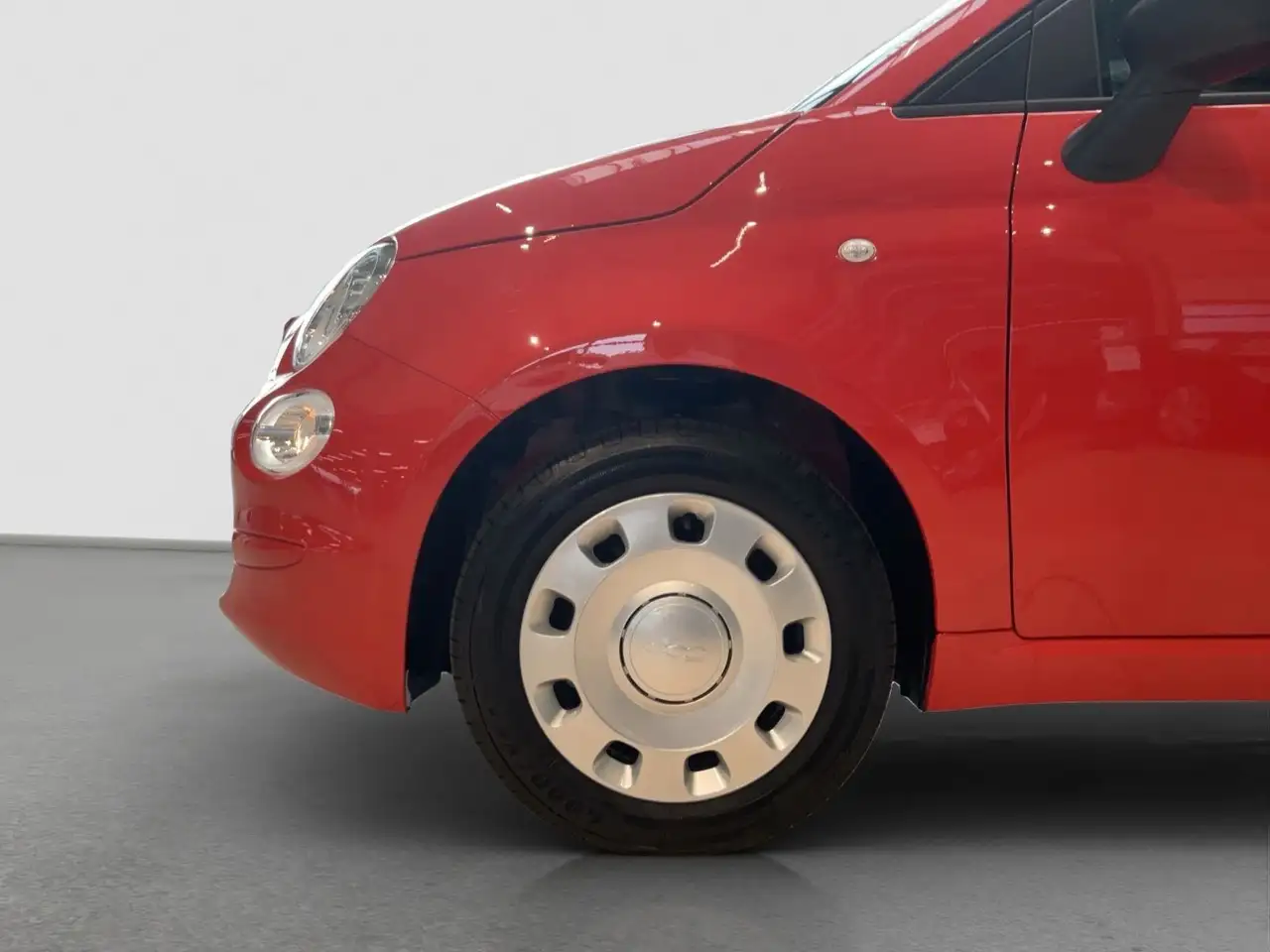 Fiat 500 1.0 Hybrid — معرض صور السيارة 15