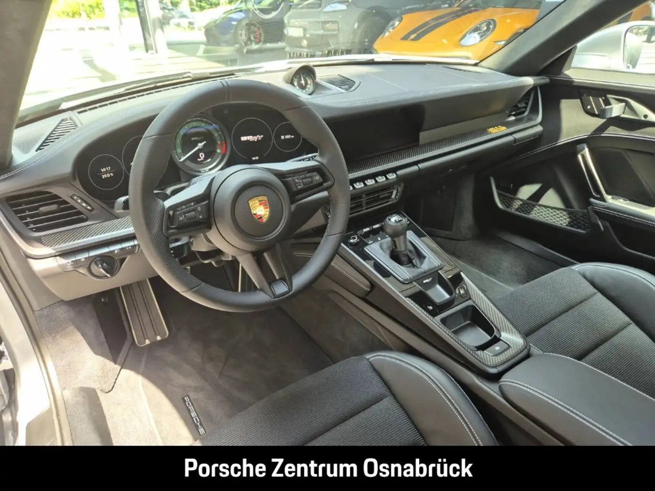Porsche 992 (911) S T Lift Matrix Chrono Paket Rückfahrkamera — Galerie du véhicule 18