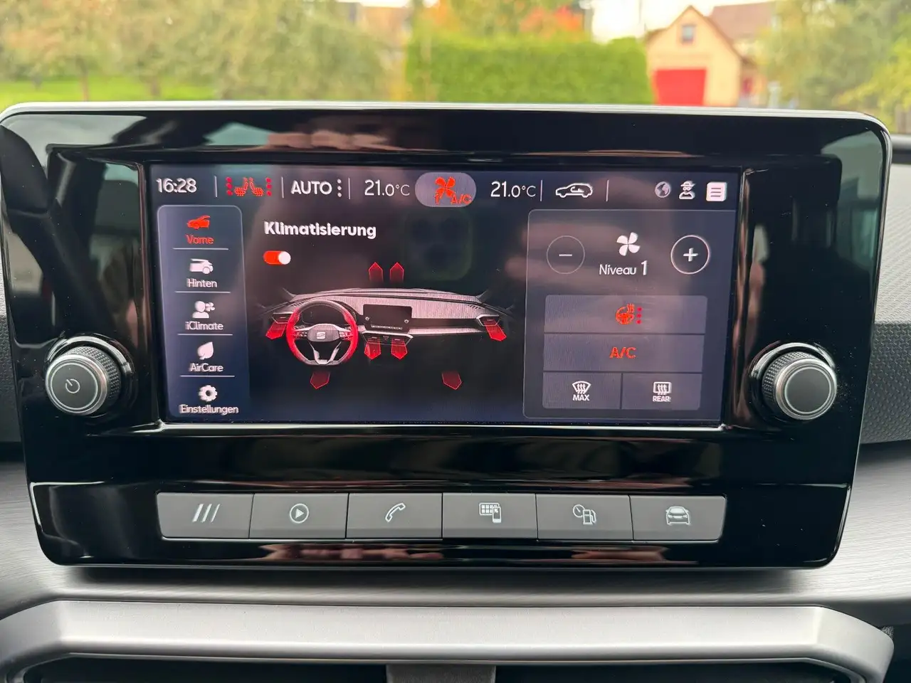 SEAT Leon Sportstourer FR mit Neuwagen Charakter — Galería del vehículo 19