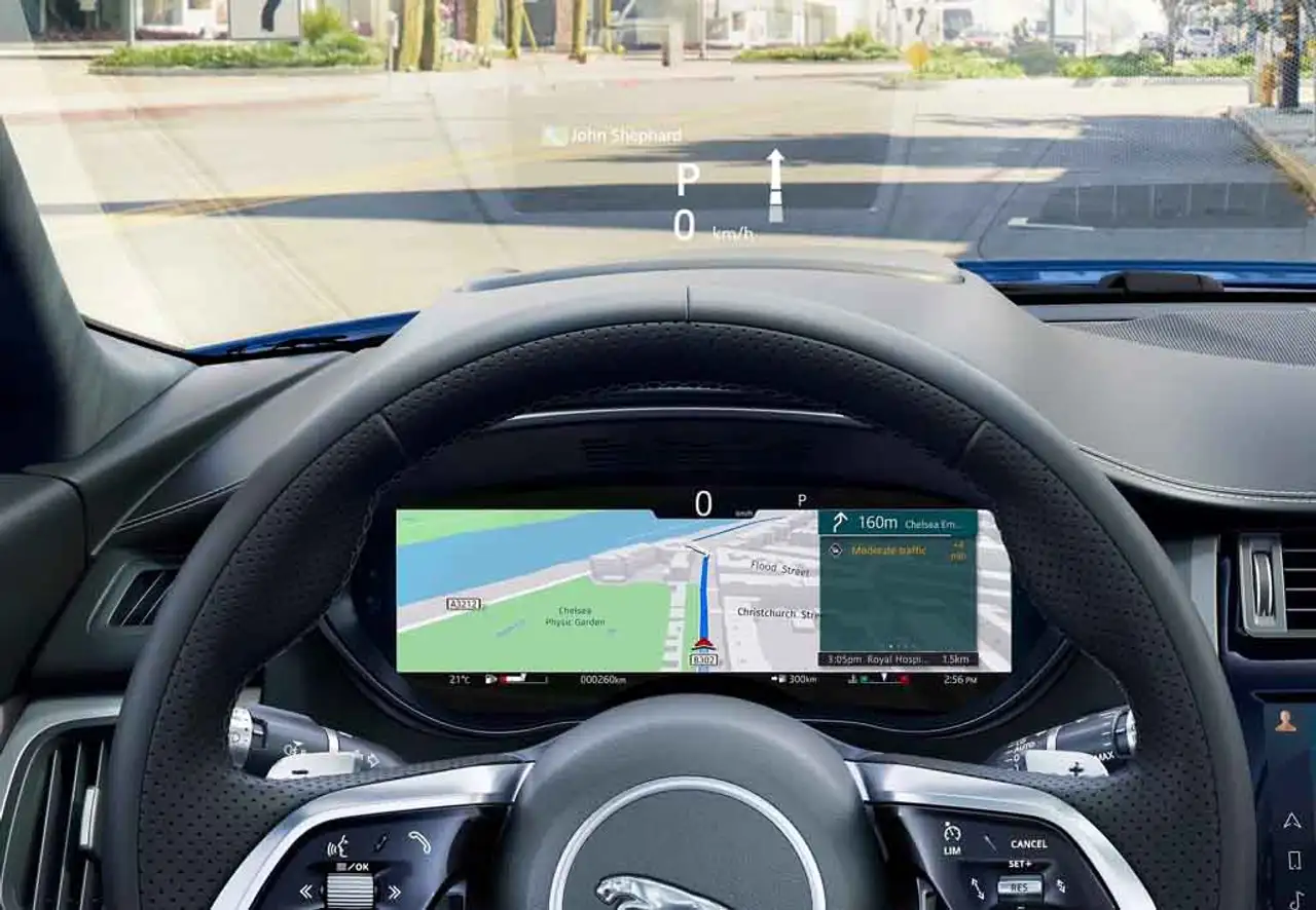 Jaguar E-Pace 2.0D I4 R-Dynamic S AWD Aut. 163 — Vehicle gallery 21