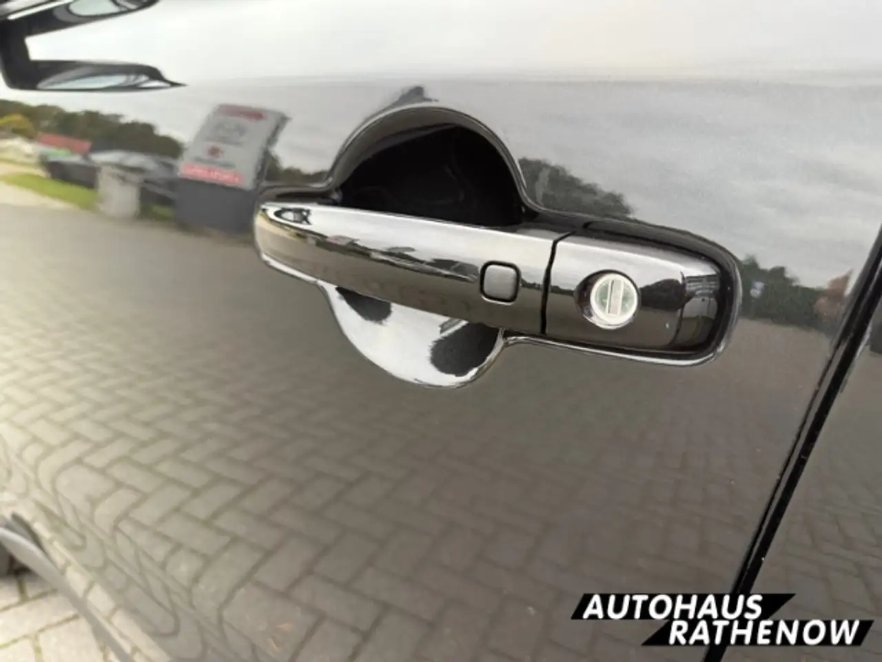 Suzuki Vitara 1.4 Mild-Hybrid Comfort+ — Vehicle gallery 9