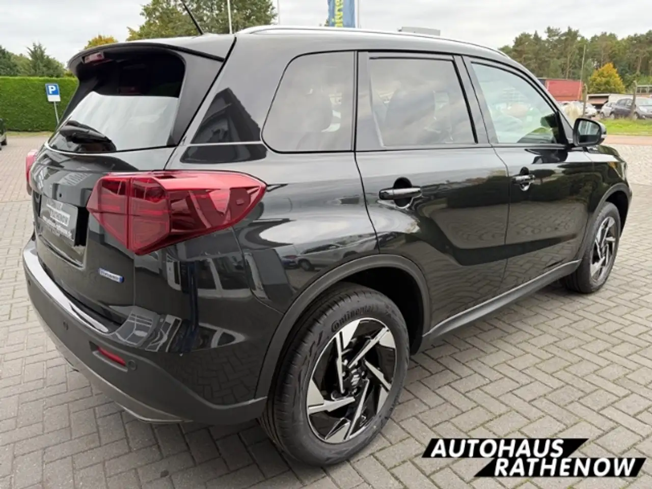 Suzuki Vitara 1.4 Mild-Hybrid Comfort+ — Vehicle gallery 4
