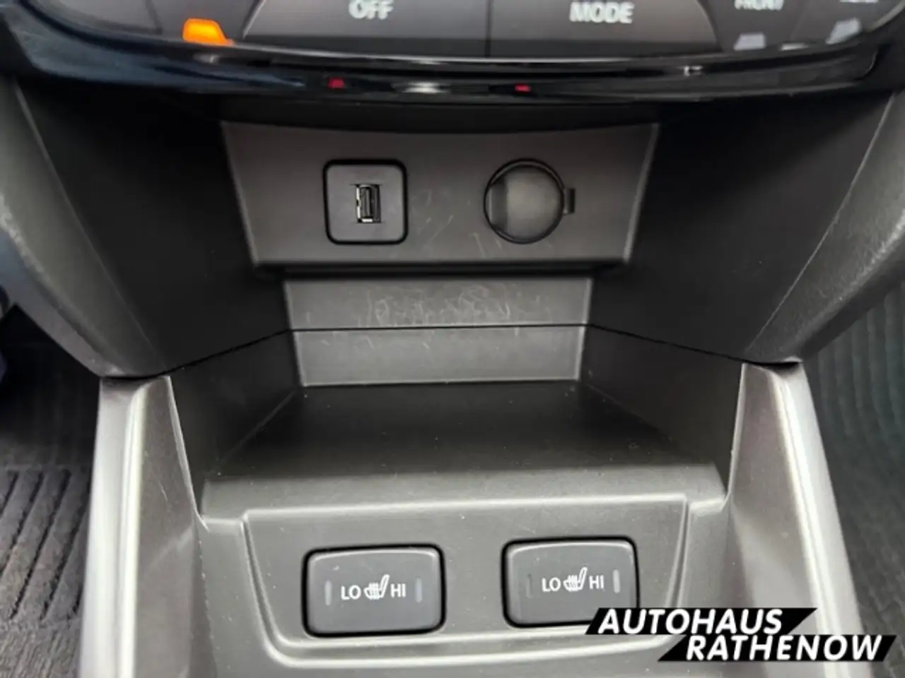 Suzuki Vitara 1.4 Mild-Hybrid Comfort+ — Vehicle gallery 12