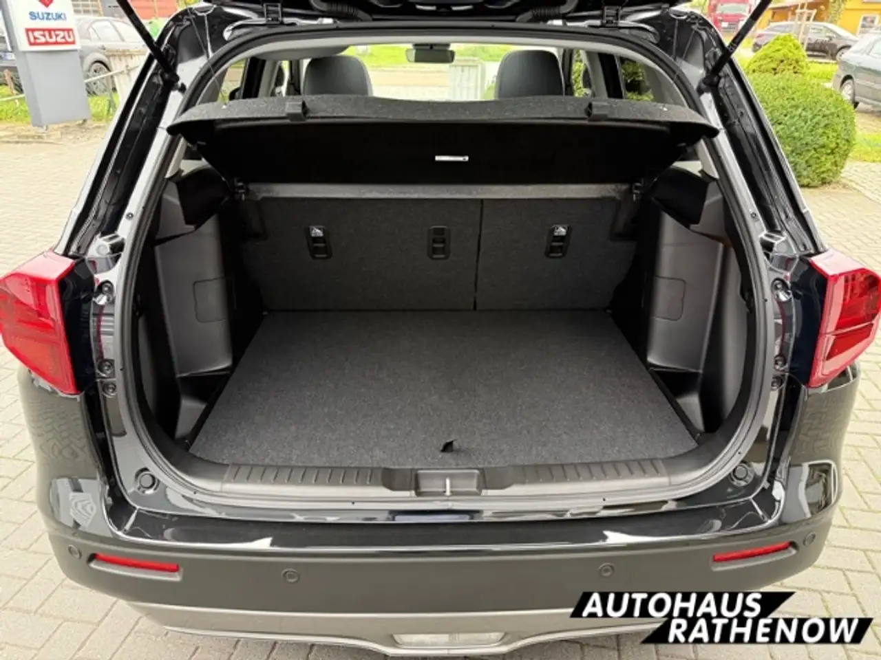 Suzuki Vitara 1.4 Mild-Hybrid Comfort+ — Vehicle gallery 6