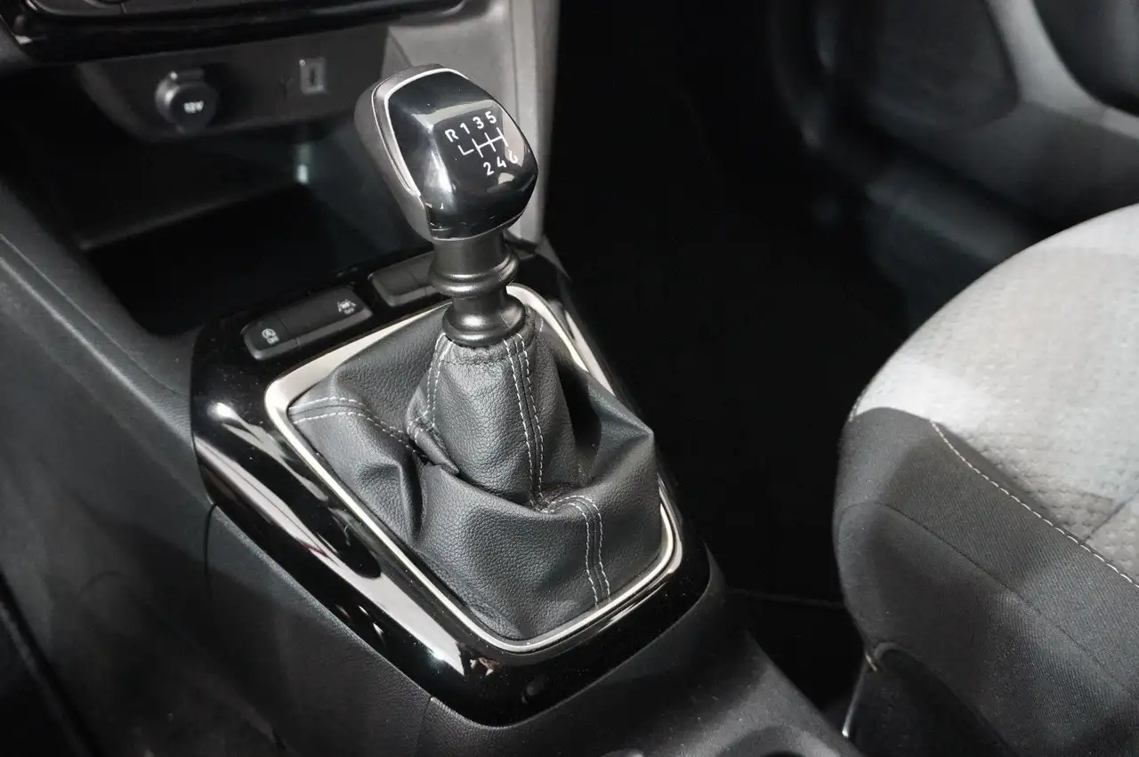 Opel Corsa F 1.2 FACELIFT NAVI/LED/KAMERA/VIRTU./DAB+ — معرض صور السيارة 31