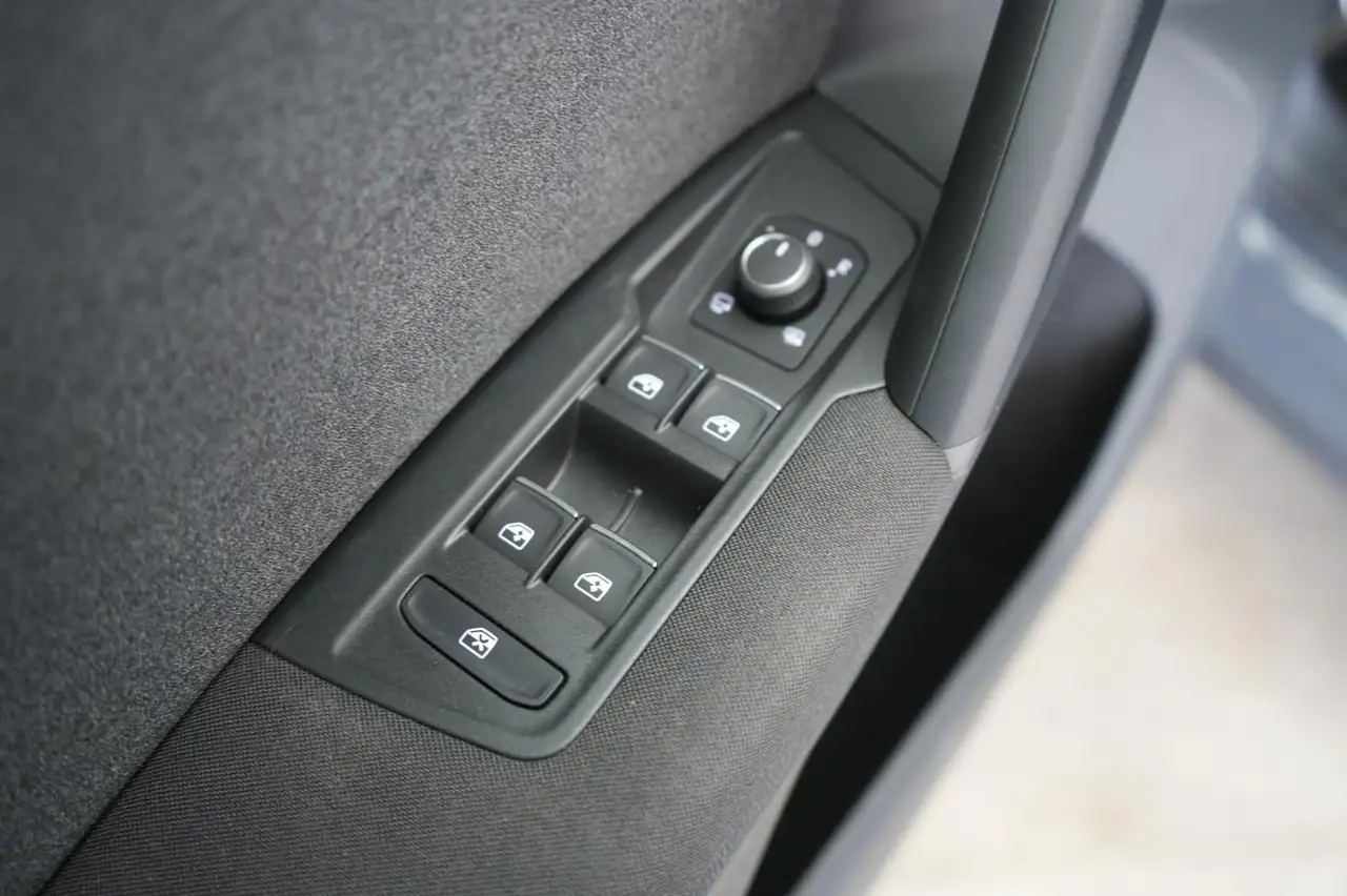 Volkswagen Tiguan 1.5 TSI Life Move ACC/Kamera/Pano/Virtual — Vehicle gallery 26