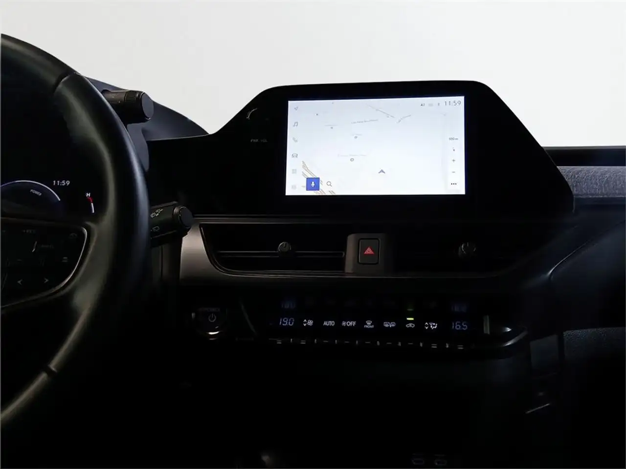 Lexus UX 300e e- Plus — Galerie du véhicule 15