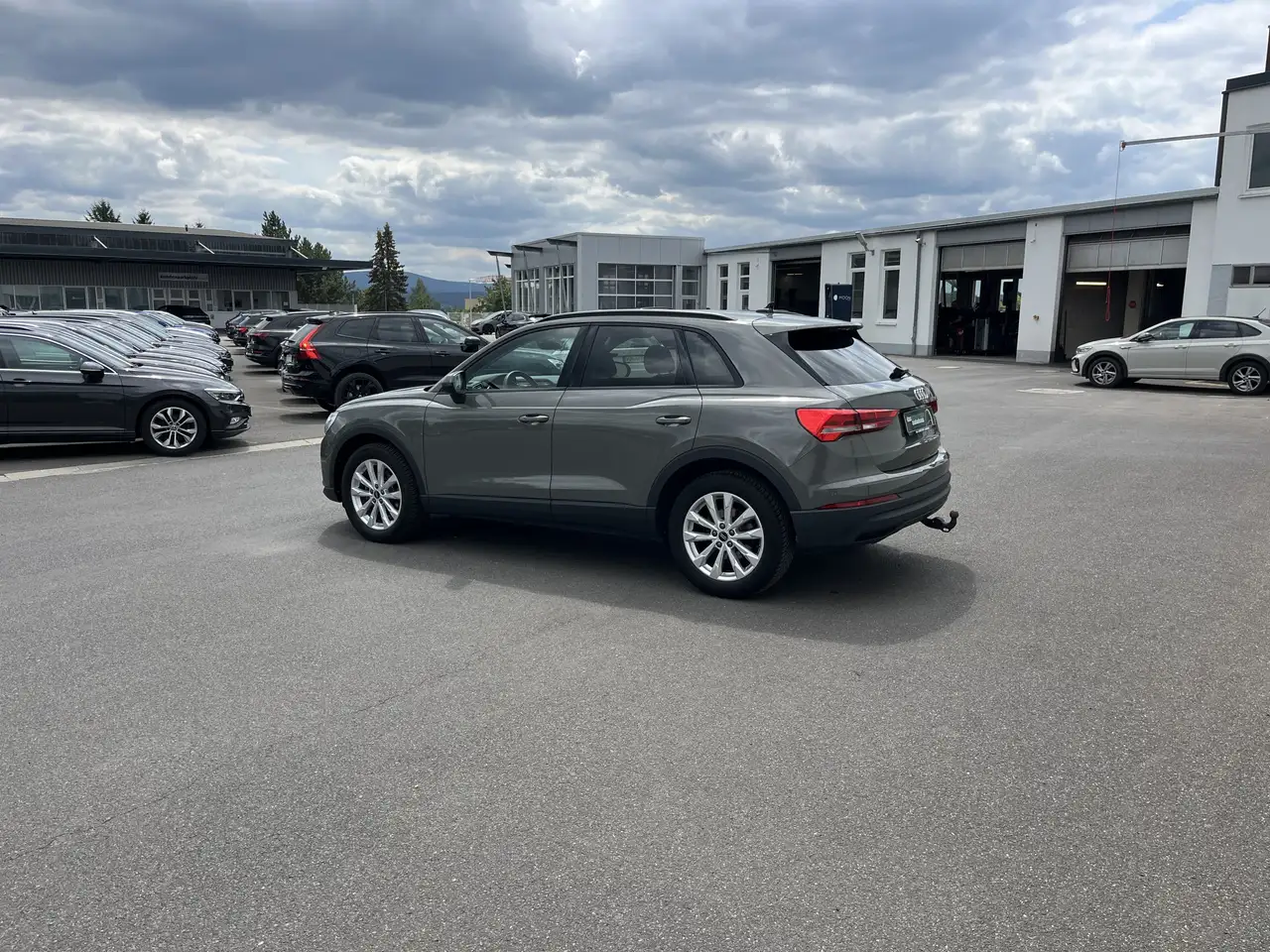 Audi Q3 35 1.5 TFSI 175€ m.20% Anz. AHK VirtCockpit Navi — Vehicle gallery 11