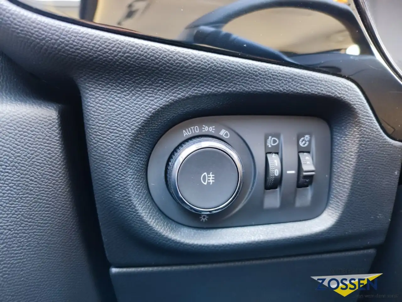 Opel Corsa Edition+Apple CarPlay+DAB+SHZ+Lenrad.Hzg+Rückfahrk — Galerie du véhicule 16