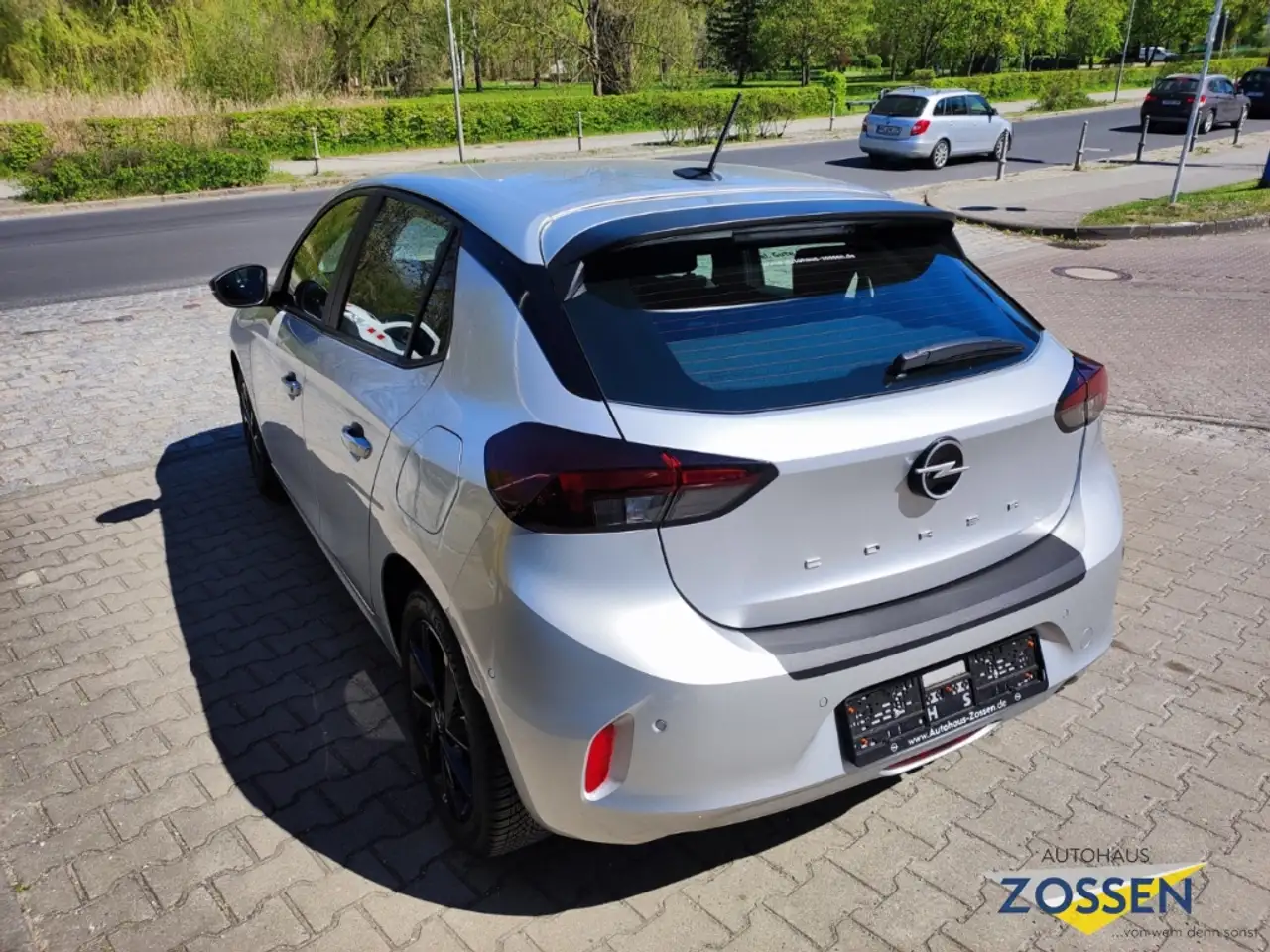 Opel Corsa Edition+Apple CarPlay+DAB+SHZ+Lenrad.Hzg+Rückfahrk — Galerie du véhicule 6