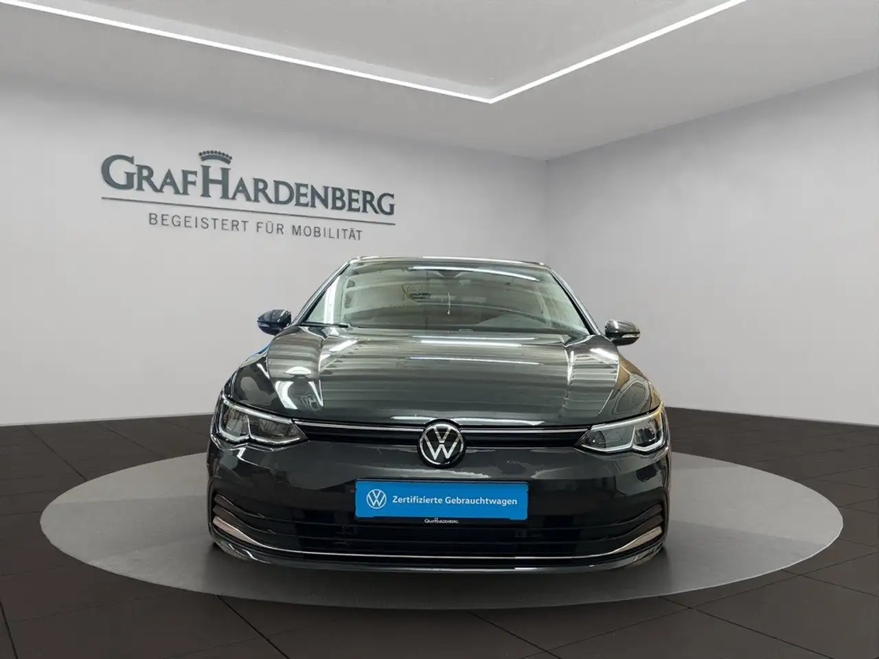 Volkswagen Golf VIII 1.0 TSI MOVE DSG — Vehicle gallery 7