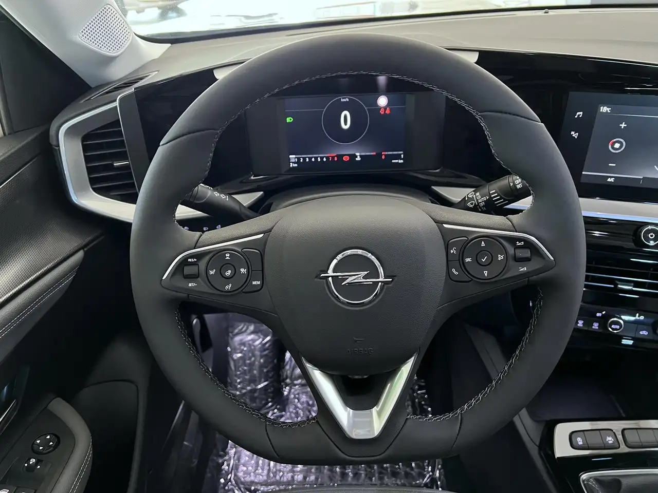Opel Mokka Mokka Elegance 1.2 100 kW(136 PS) Tech-Paket — Vehicle gallery 13