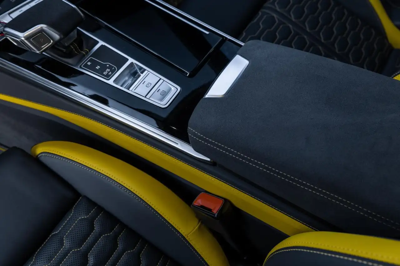 Audi RS6 RS 6 Avant 4.0 TFSI quattro performance VOLL — Vehicle gallery 27
