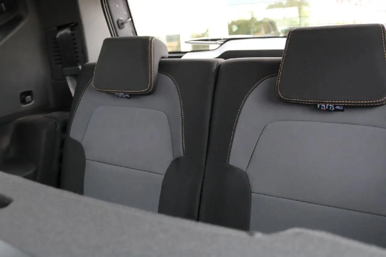 Dacia Jogger Extreme+ 7 SITZE - KAMERA-NAVI-PDC-KLIMA-SHZ-LED — Galería del vehículo 13