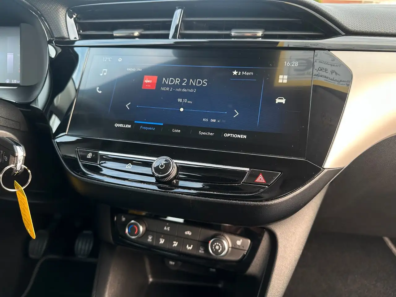 Opel Corsa F Edition Kamera/Sitzhzg./ — معرض صور السيارة 18