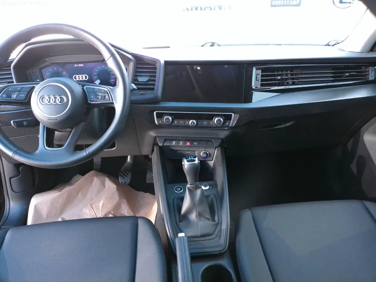 Audi A1 Sportback 25 TFSI *CarPlay* — معرض صور السيارة 8
