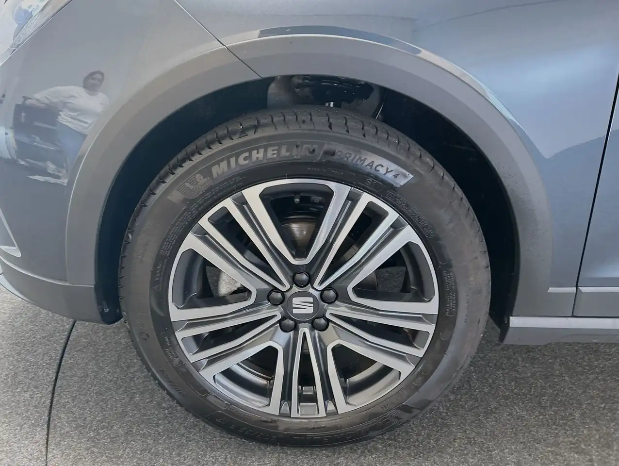 SEAT Arona 1.0TSI Style — Vehicle gallery 16