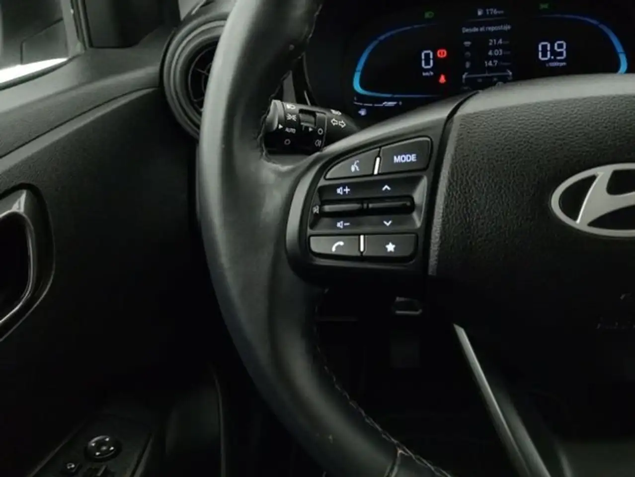 Hyundai i10 1.0 Klass — Galerie du véhicule 17
