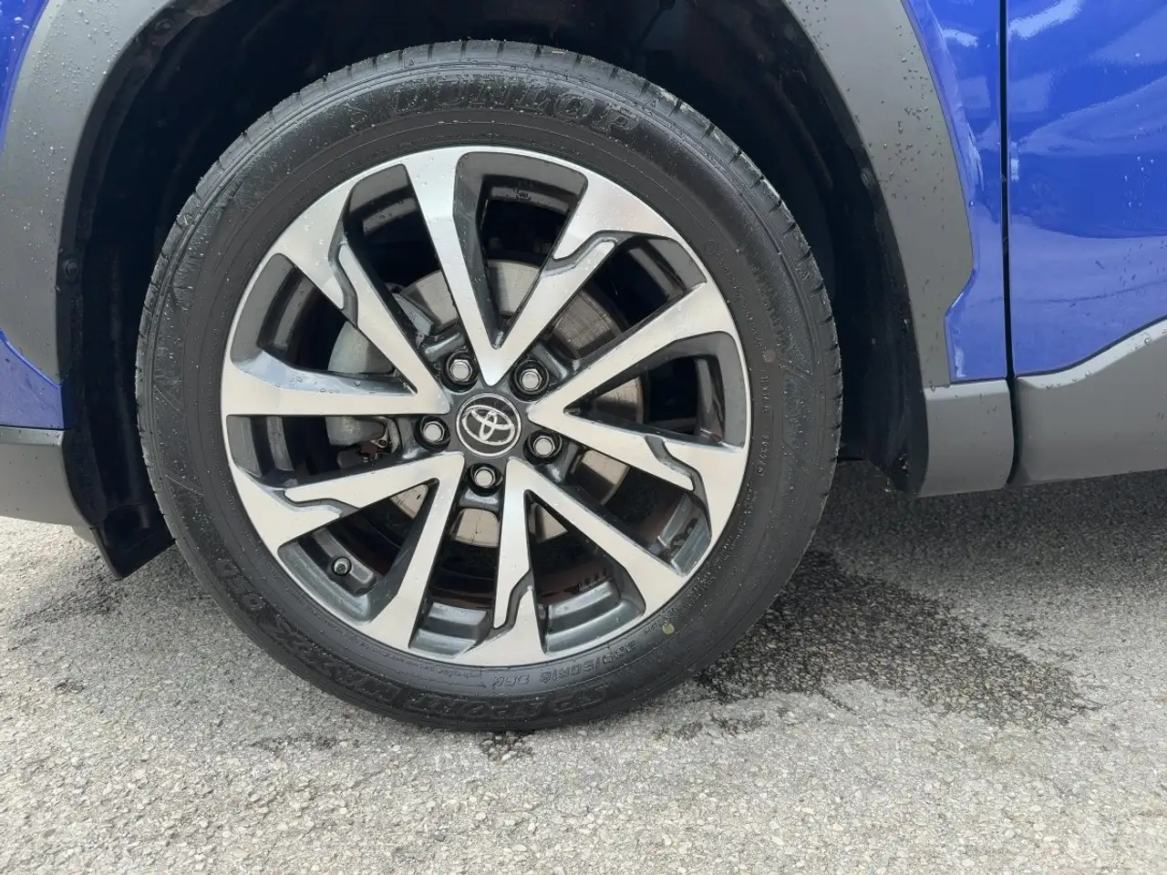 Toyota Corolla Cross 2.0 D Team Deutschland ACC+LED+SHZ — معرض صور السيارة 14