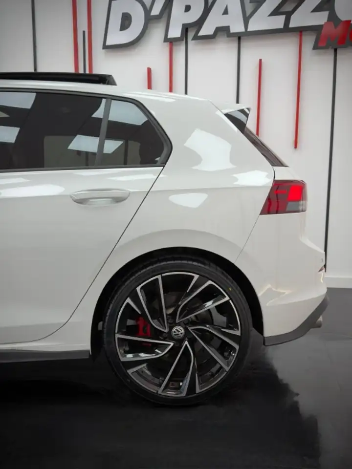 Volkswagen Golf GTI 2.0 TSI DSG 180kW — Galería del vehículo 4
