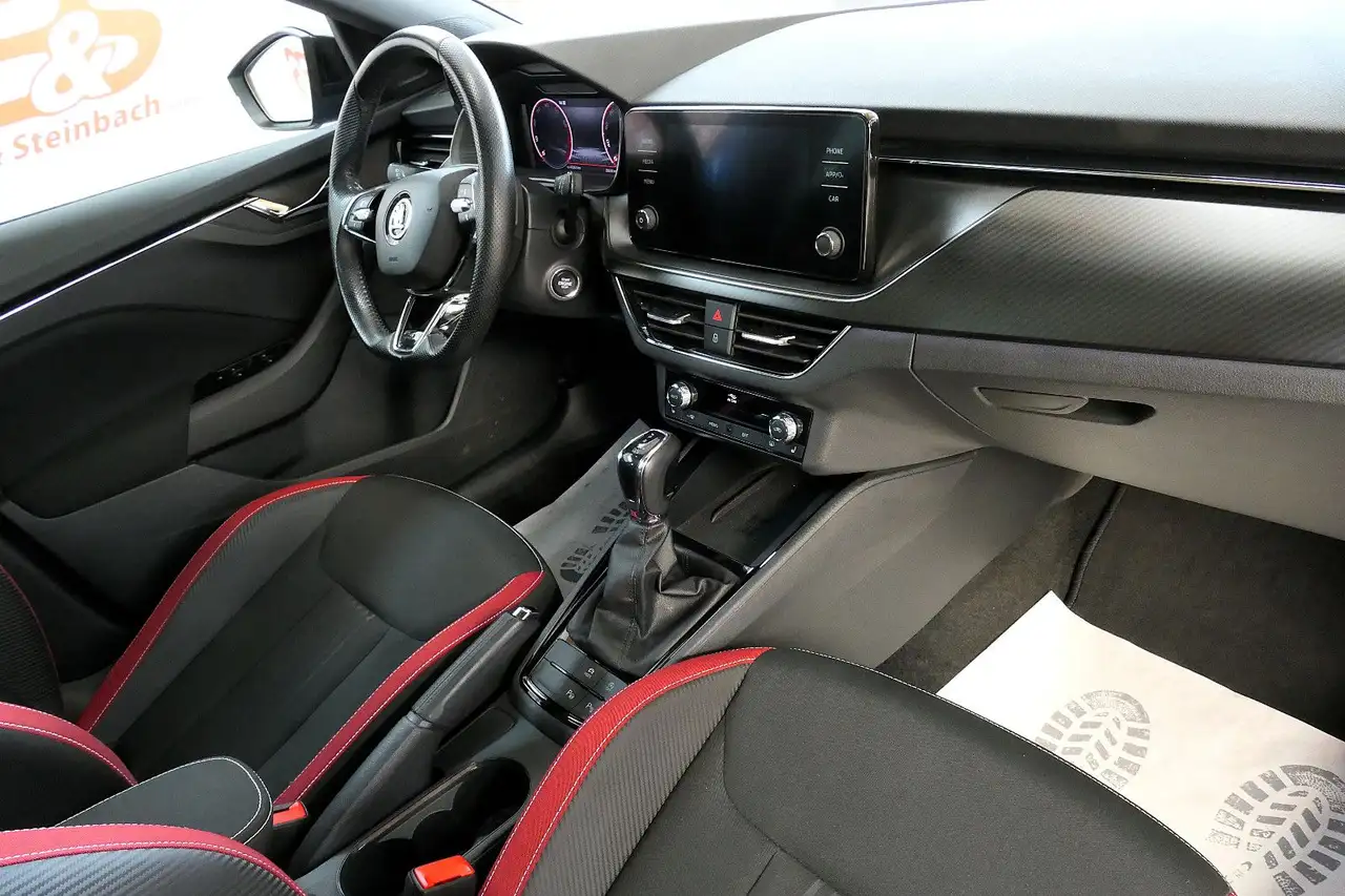 Skoda Scala 1.0 TSI DSG "Monte Carlo" MATRIX*PANO*CAM*SHZ* — Galería del vehículo 10
