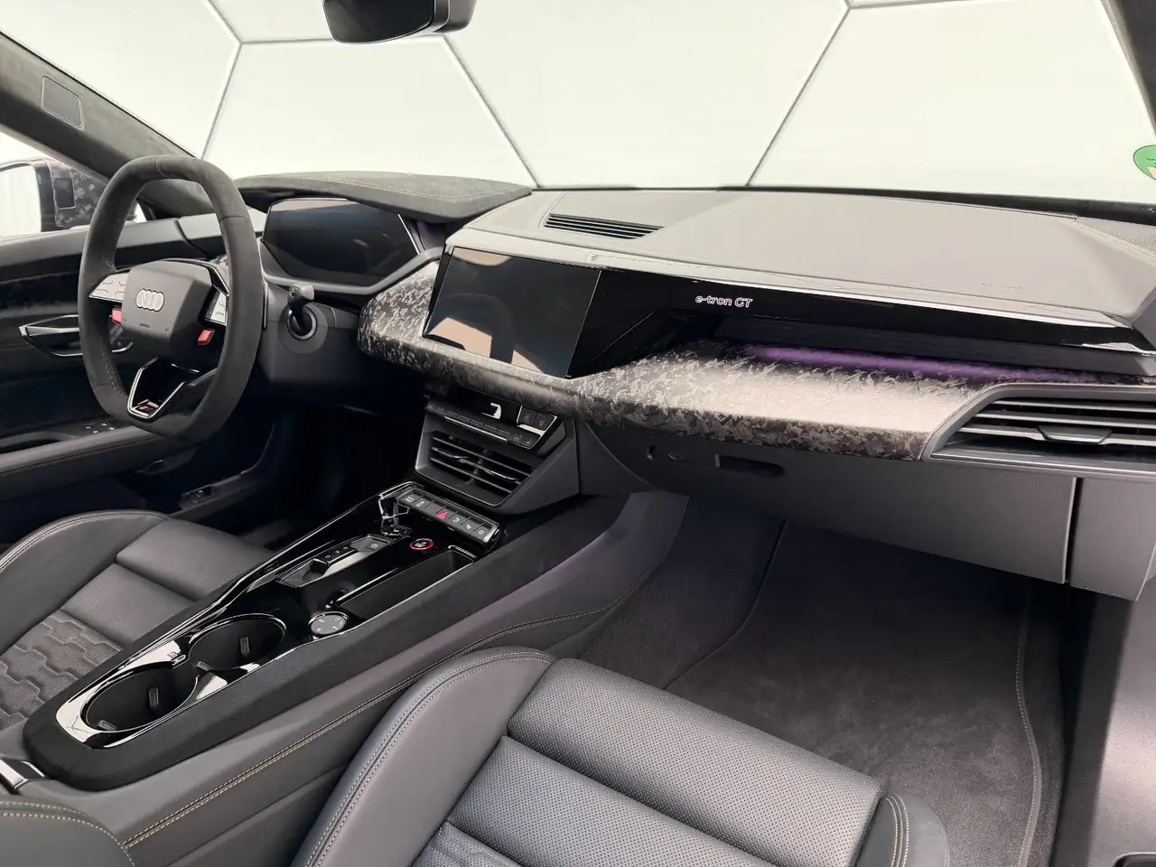 Audi RS e-tron GT performance Carbon Massage Keramik — معرض صور السيارة 25