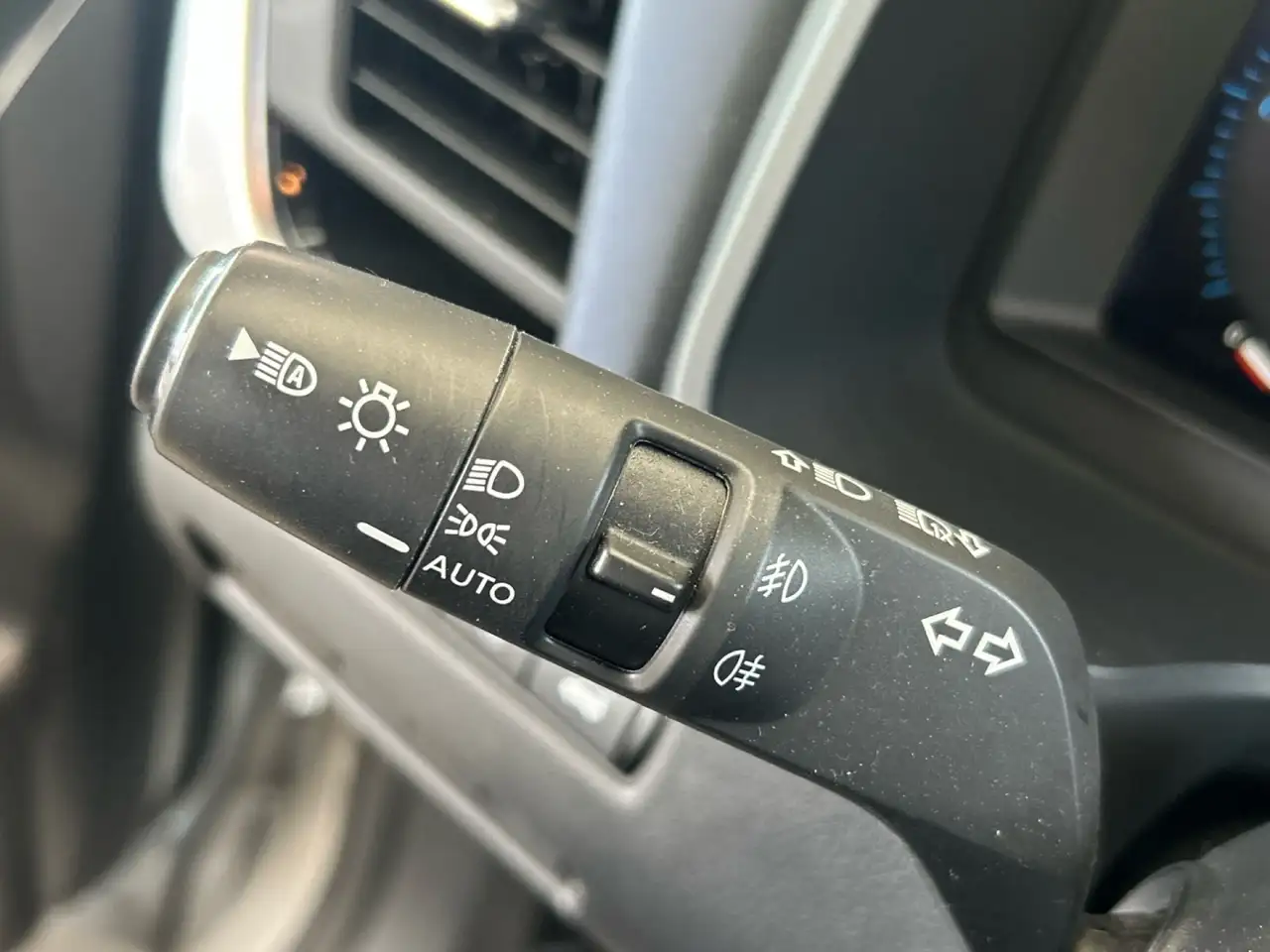 Nissan Qashqai E-POWER Tekna 4x2 140kW — Vehicle gallery 26