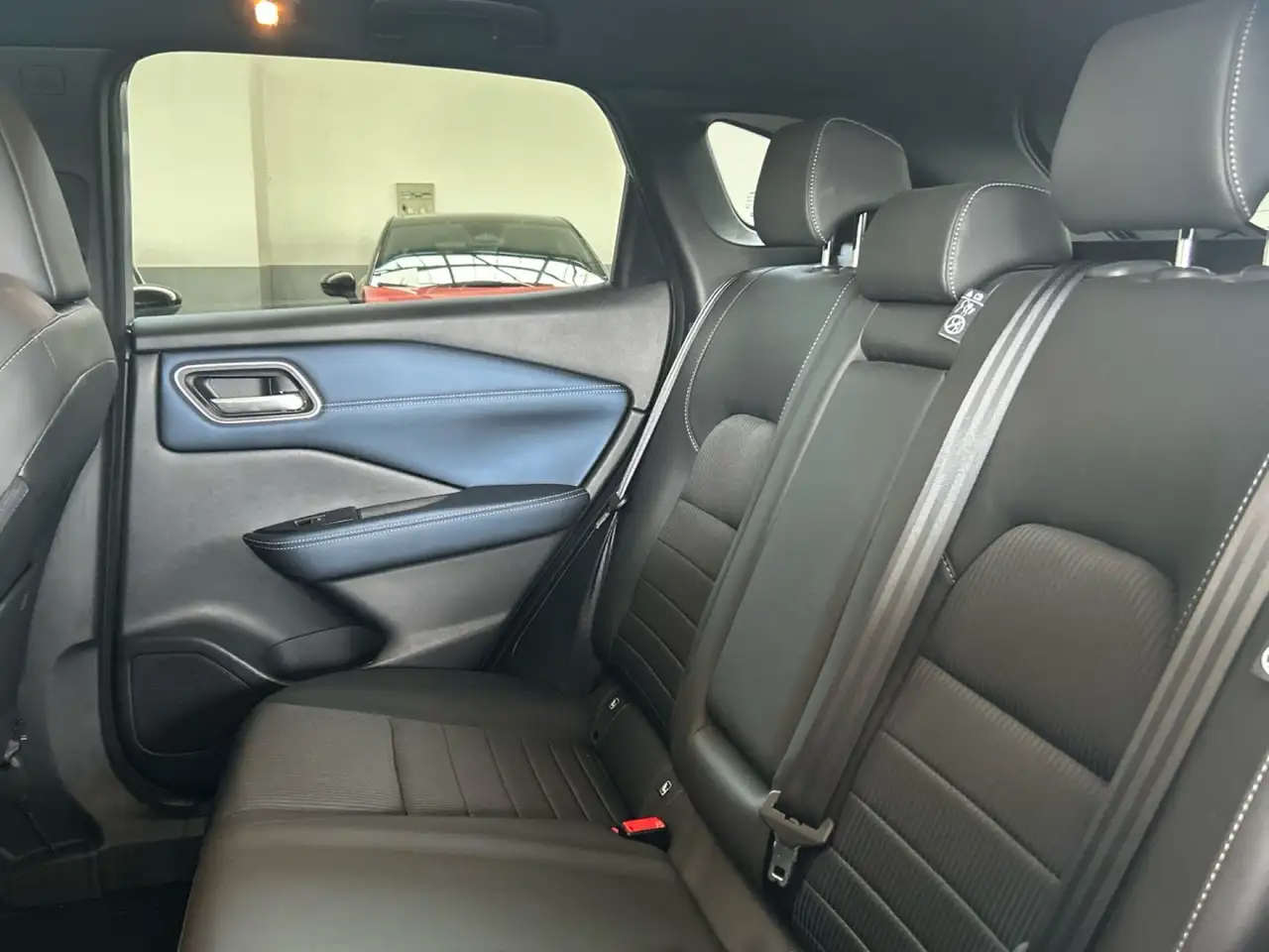 Nissan Qashqai E-POWER Tekna 4x2 140kW — Vehicle gallery 12