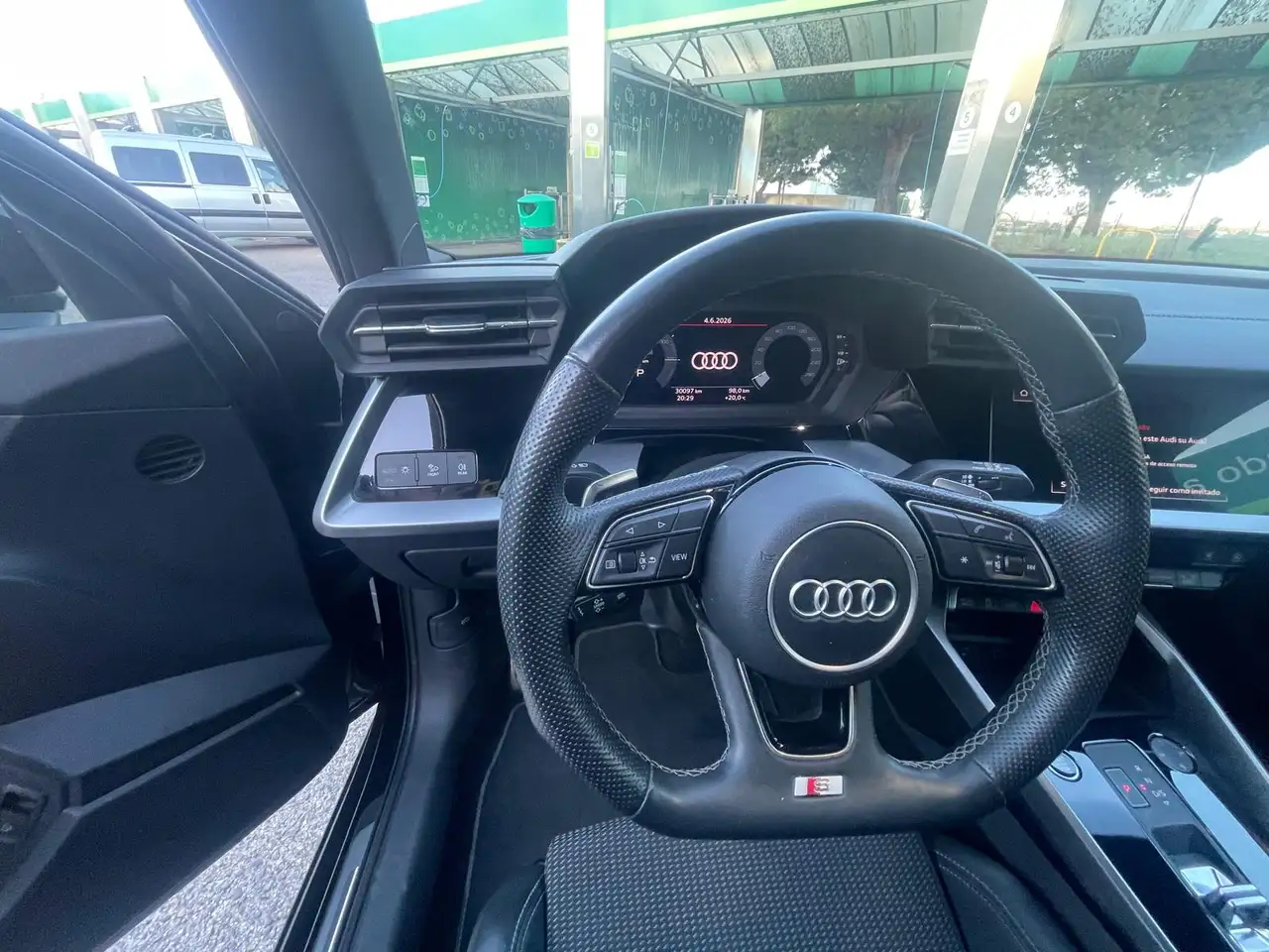 Audi A3 Sline Sportback Tfsi 4.0 — معرض صور السيارة 4