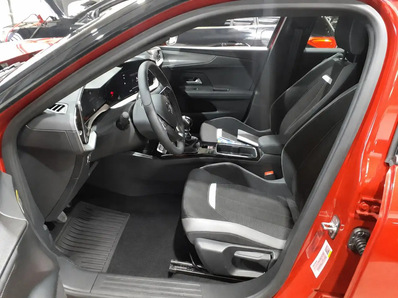 Opel Mokka 1.2 GS Line *VIRTUAL*CAM*SHZ*NAVI*TEMPOM.* — معرض صور السيارة 6