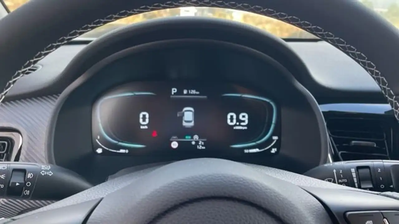 Kia Stonic 1.0 T-GDI MHEV IMT 74KW GT LINE DCT 100CV 5P — Galerie du véhicule 15