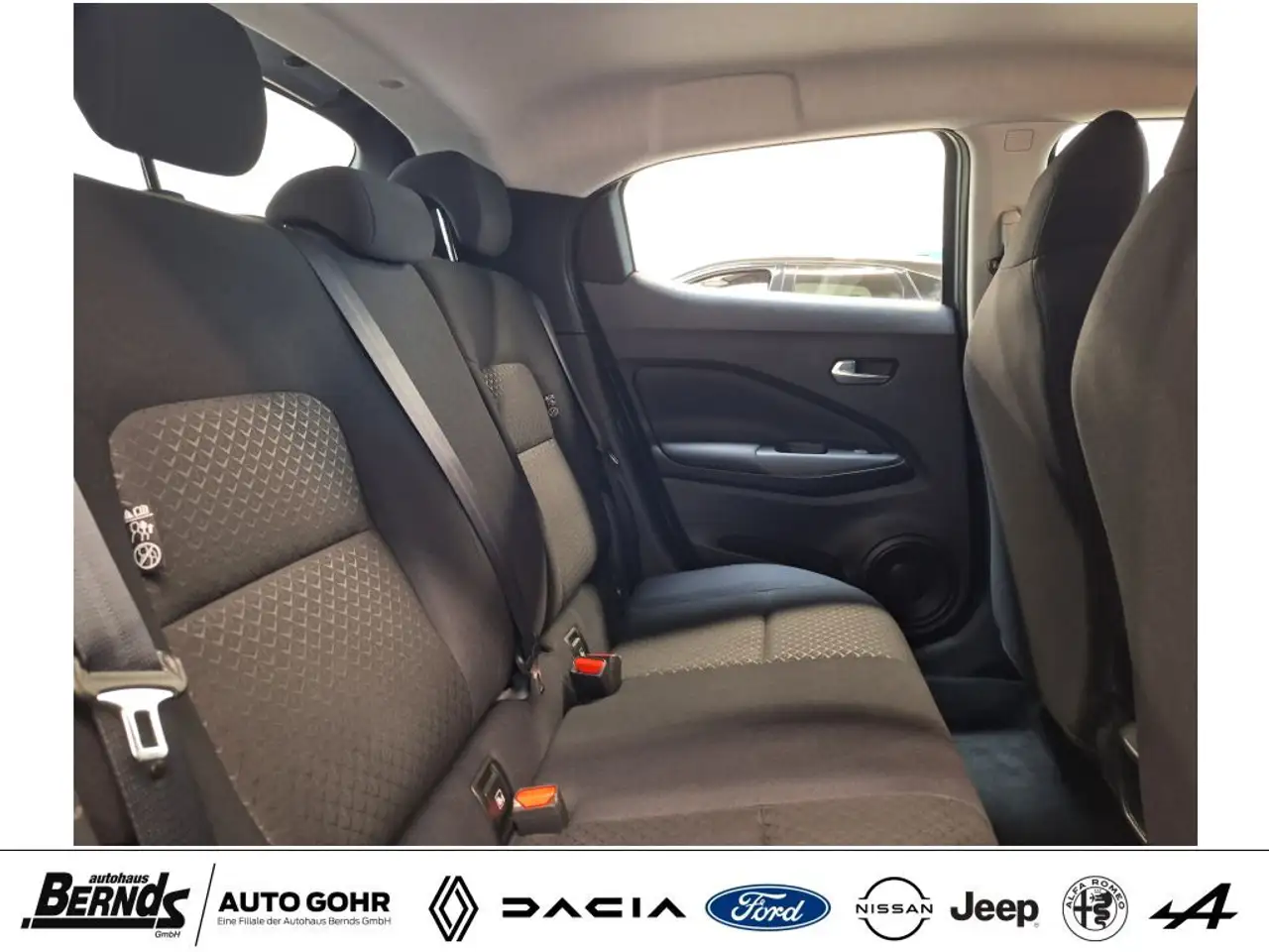 Nissan Juke 1.0 DIG-T Acenta NissanConnect NAVIG. Voll-LED — Galería del vehículo 8