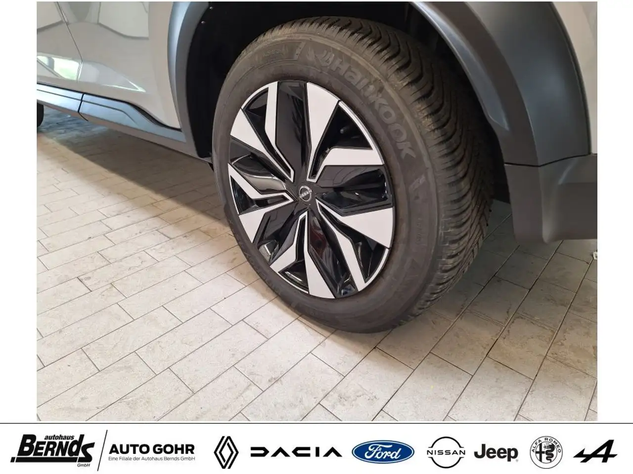 Nissan Juke 1.0 DIG-T Acenta NissanConnect NAVIG. Voll-LED — Galería del vehículo 25