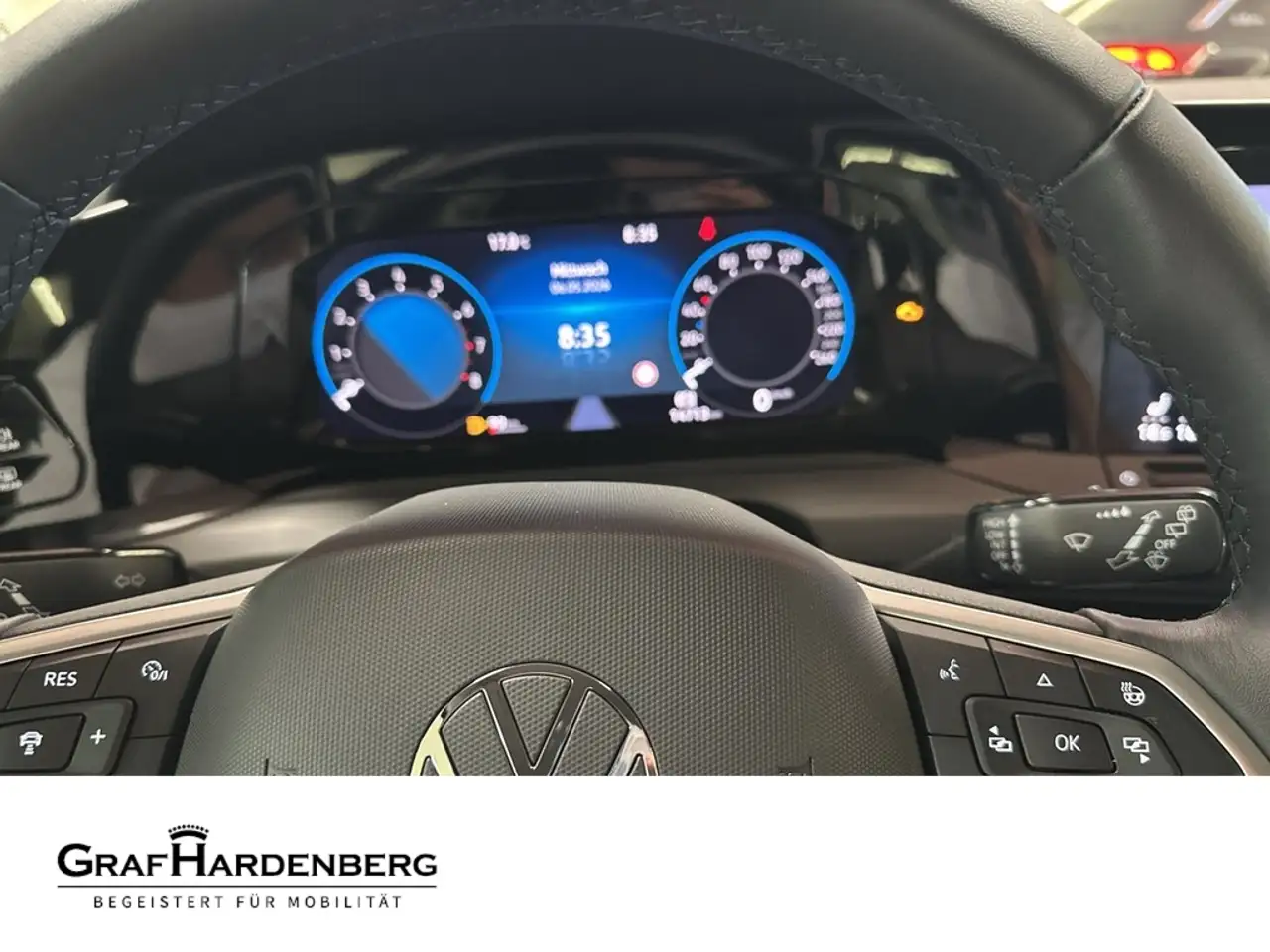Volkswagen Golf Style 1.5 TSI Navi Memory Sitze LED ACC Kamera — Galerie du véhicule 15